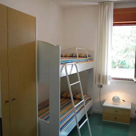 Appartamenti Vacanza Albatros Lignano Sabbiadoro Exterior photo