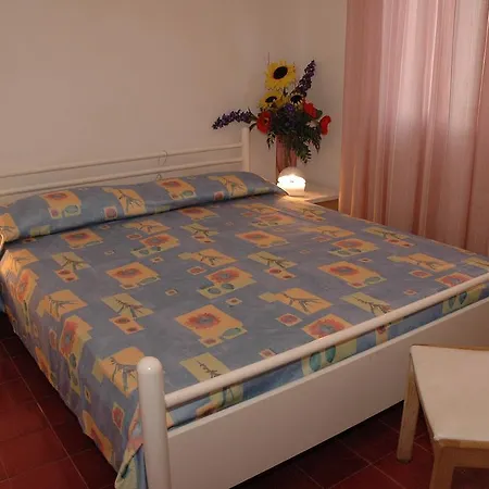 Appartamenti Vacanza Albatros Lignano Sabbiadoro Exterior photo
