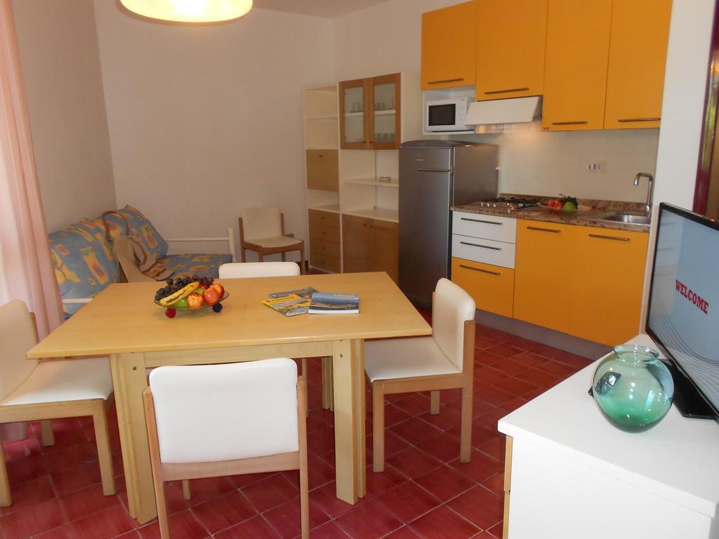 Albatros Apartment *